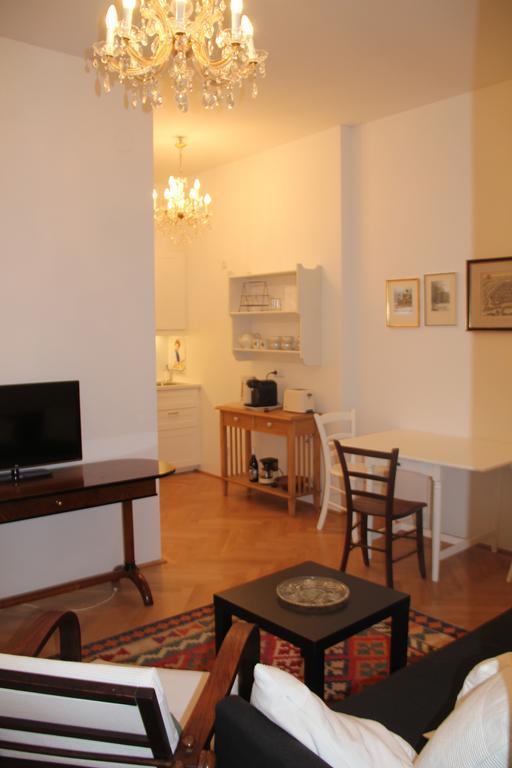 Premarental Viyana Oda fotoğraf